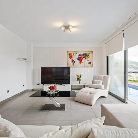 Villa Beausoleil By Homie Funchal (Madeira)