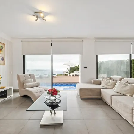 Villa Beausoleil By Madeira Sun Travel *